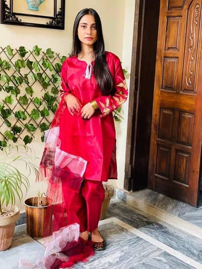 50% OFF - Luxury 3 Pcs Katan Silk Suit | New | Cash on Delivery