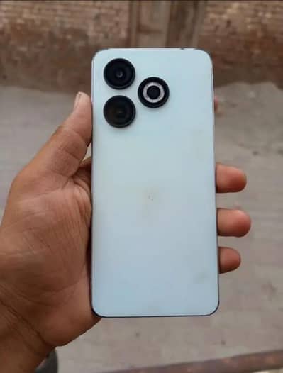 infinix smart 8  4+4_64. only mobile hai no open no repair gureentee