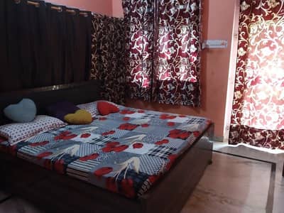 Daily basis room for couple family girls boys