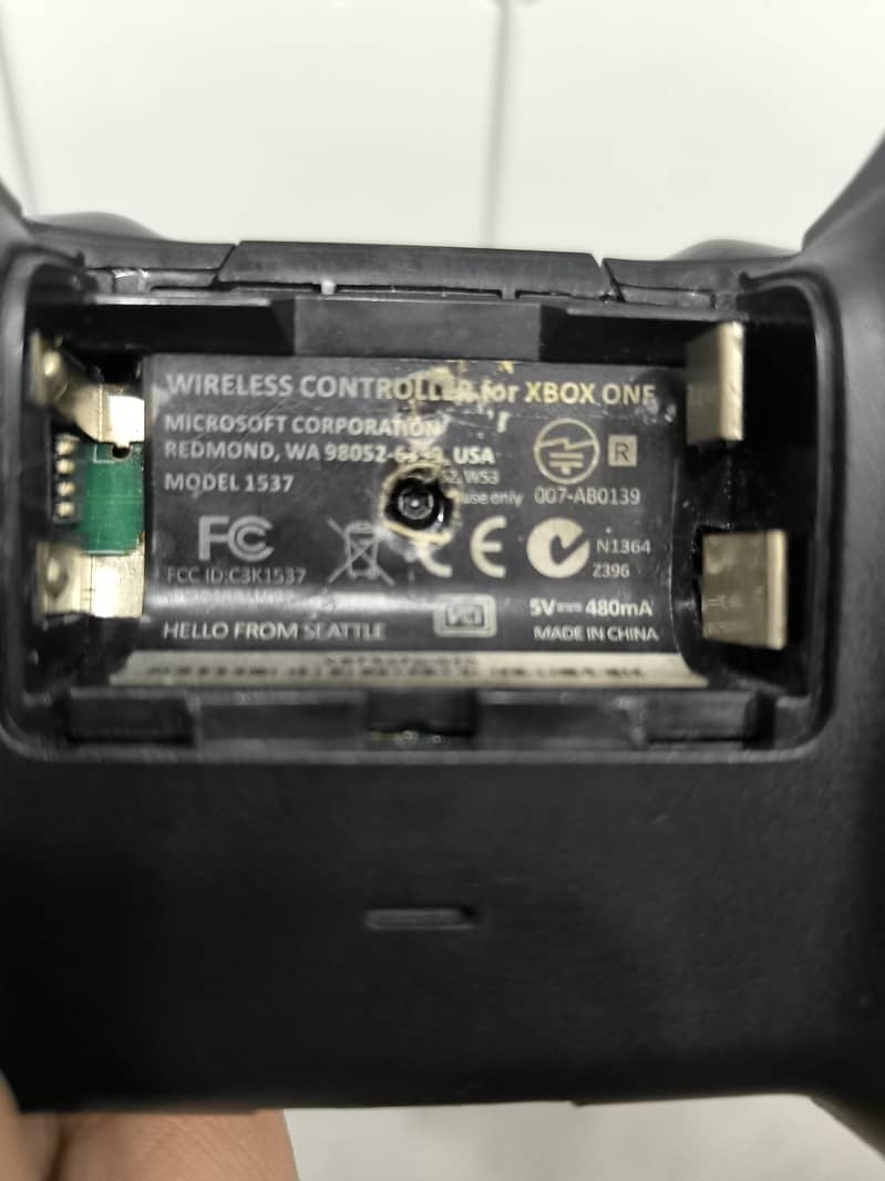 Xbox one controller                         Model 1537 2