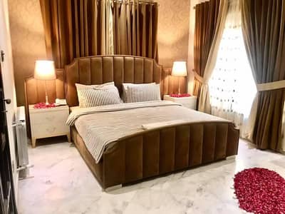 Rooms on monthly basis