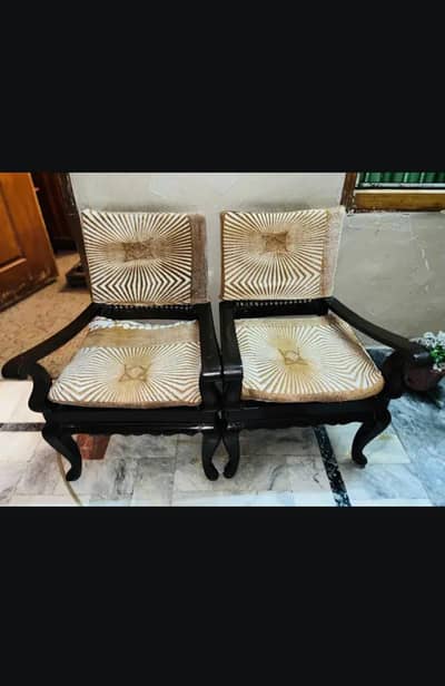 Pure wooden chair brown color condition 10/10 ha