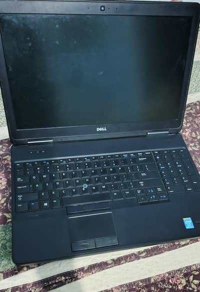 Dell latitude E5540 i7