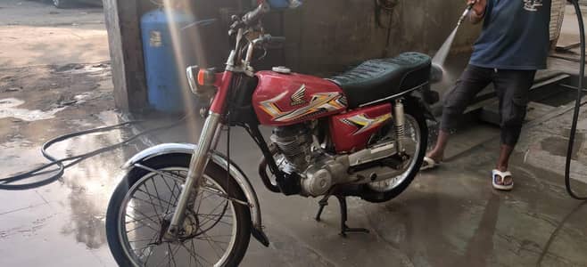 Urgent Sale – Honda CG 125 | Model 2002 | Powerful Engine