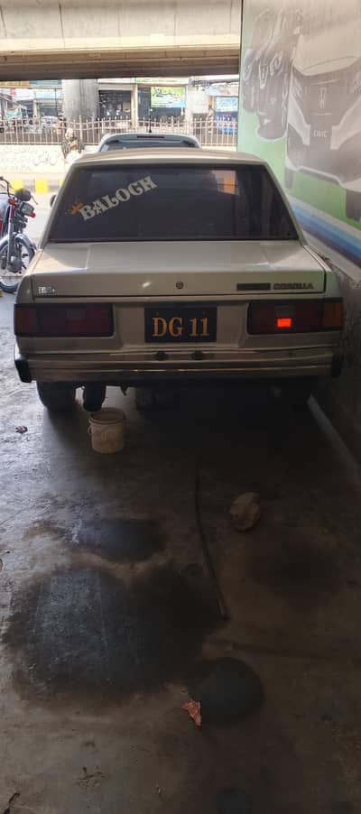 Toyota Corolla 82