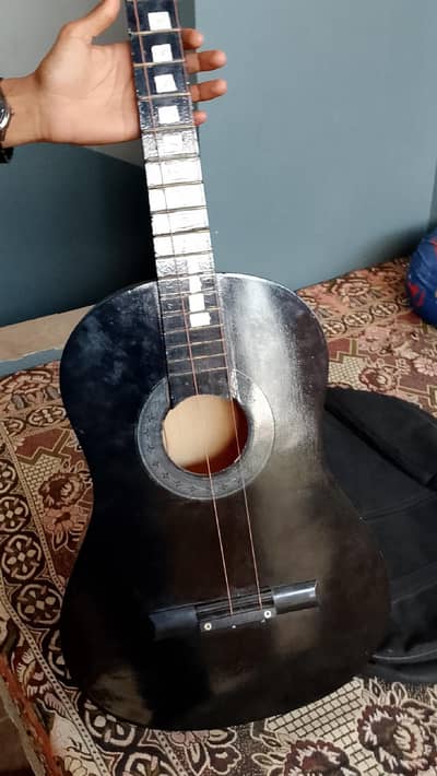 GUITAR IN BLACK