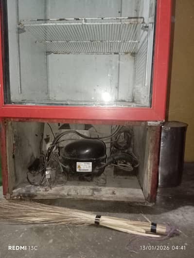 shop k liye liya tha ubi khtm kr di shop, original condition me h.