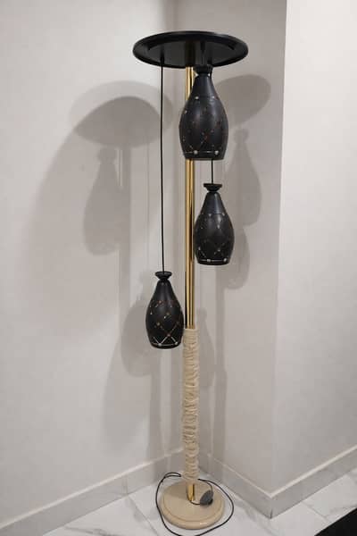 Floor lamp new condition