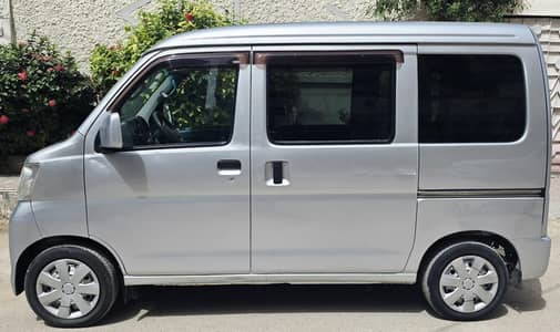 *"Daihatsu Hijet 2013/2018  Low Mileage, Full Original, Family Car!