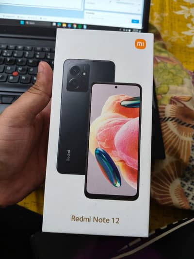redmi note 12 8gb 128 mint condition complete box
