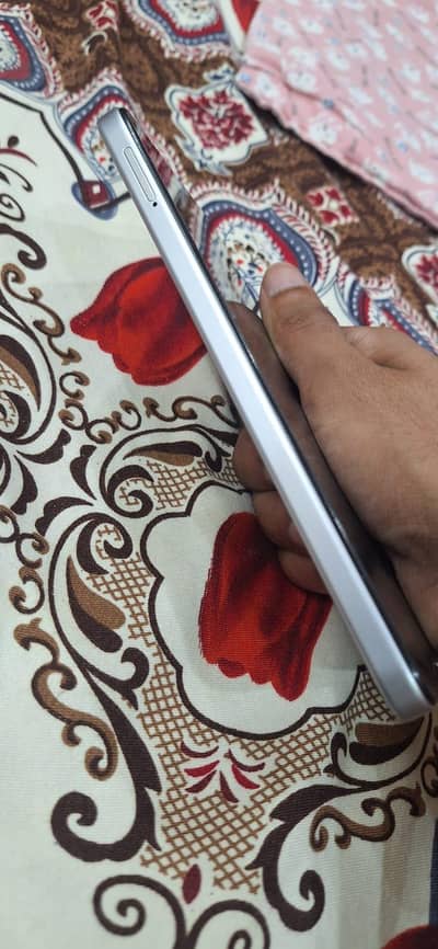 Infinix Smart 10 – 10/10 Condition – Official Warranty