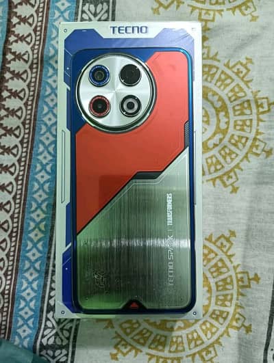 tecno spark 30 pro 8 256 GB WhatsApp +92326.9476. 784