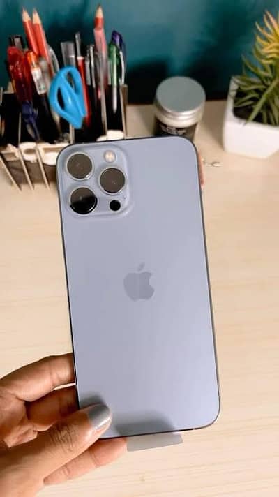 iphone 13pro max 1tgb non pta watrpacked wareenty