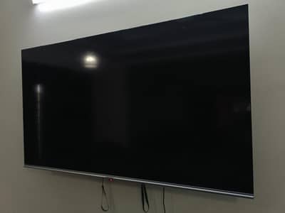 Almost new Dawlance 50" Smart LED in very reasonable price