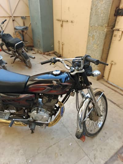 Honda cg125model 2022 Hyd number condition 03173828167
