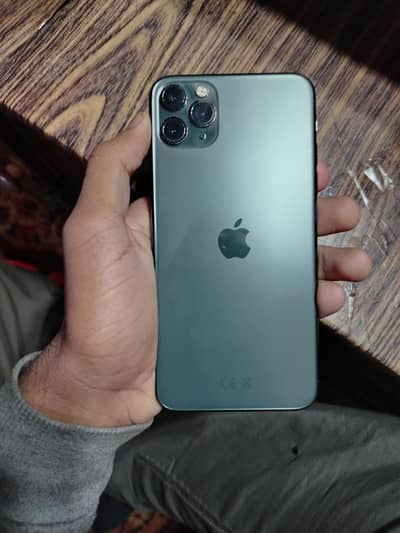 IPhone 11 Pro max (0307 7910439)