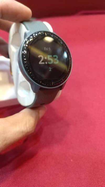 Garmin Vivoactive 3 Music with charger