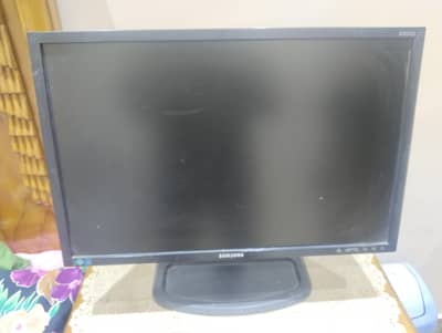Samsung lcd/led for sale . .