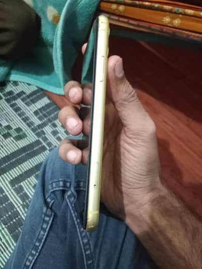 Iphone 11 Pta Approved 256gb