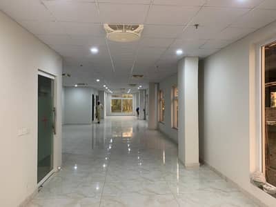 Flat Of 1700 Square Feet Available In G-8