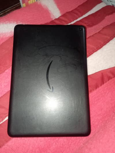 Amazon Fire HD 8 (10th Gen) – Touch OK, Screen Cracked