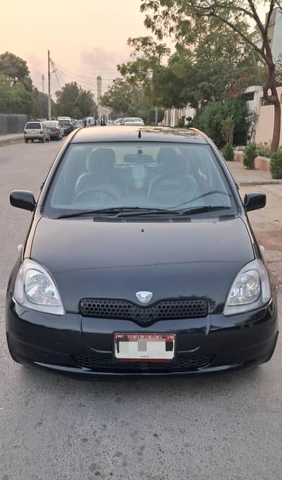 Toyota Vitz F. L 1.0 2000