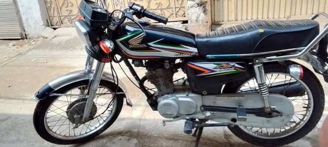 Honda 125 2016 model original condition bike hai +03291198926