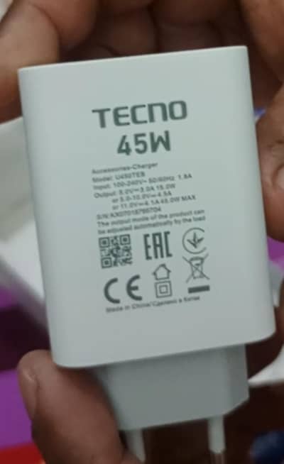 spark 40 pro 8 256 exchange possible 2mnth use only