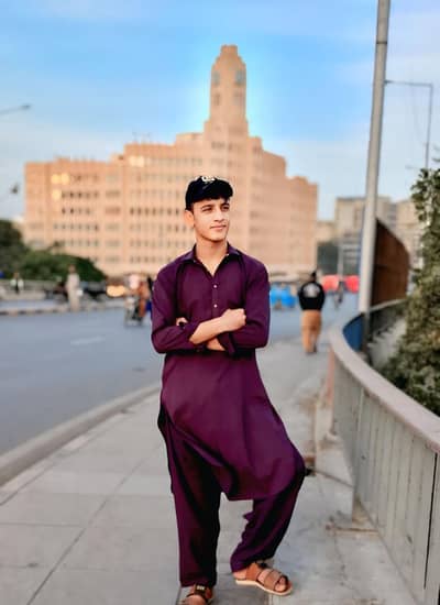 looking for a job in Karachi