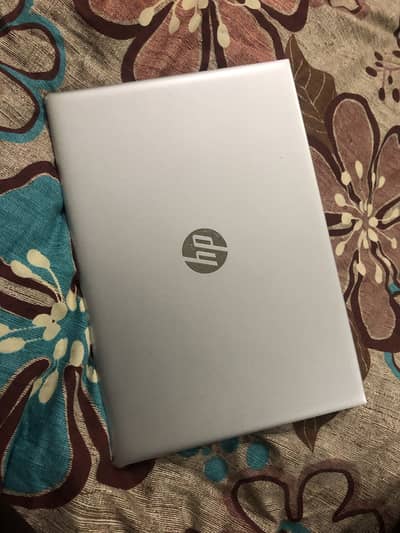 Laptop hp i5 8th Gen