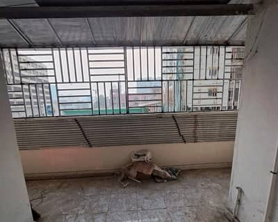 1050 Square Feet Flat For Sale In Amil Colony