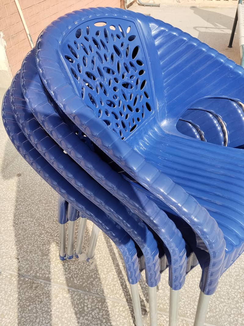 Plastic Dining set 2