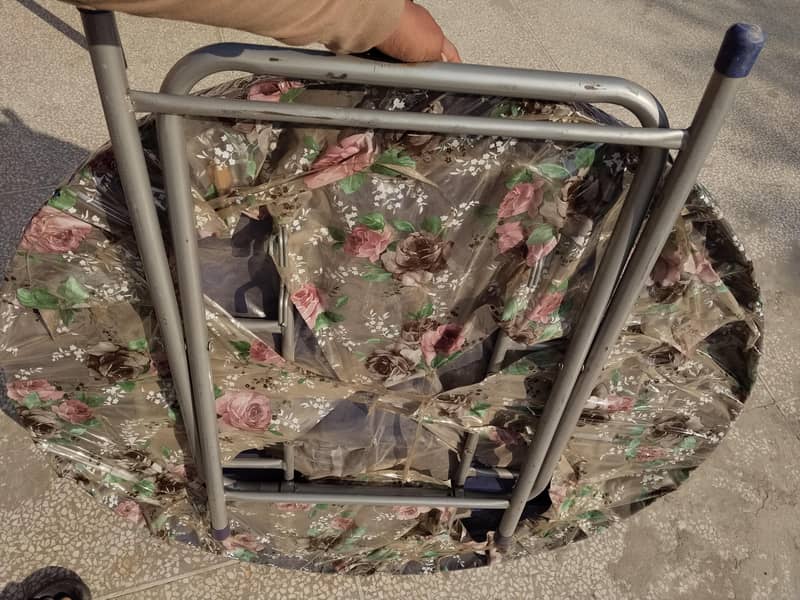 Plastic Dining set 4