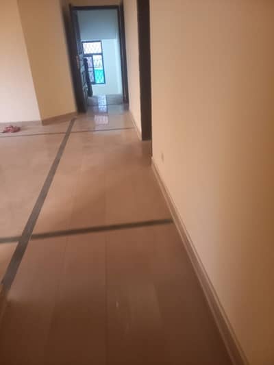 1 Kanal Upper Portion Available For Rent In F11