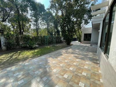 Aesthetic Prime Location House Of 2 Kanal For sale Is Available