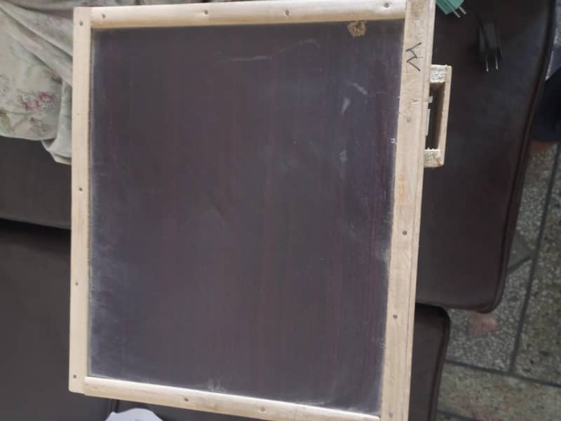 hatching machine available 3