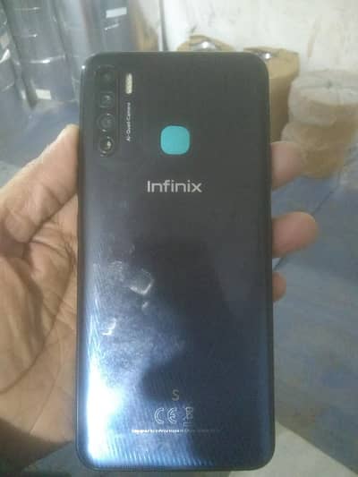 infinix s5 4/64 pta offical frount camera ni chlra gr gya tha Baki all