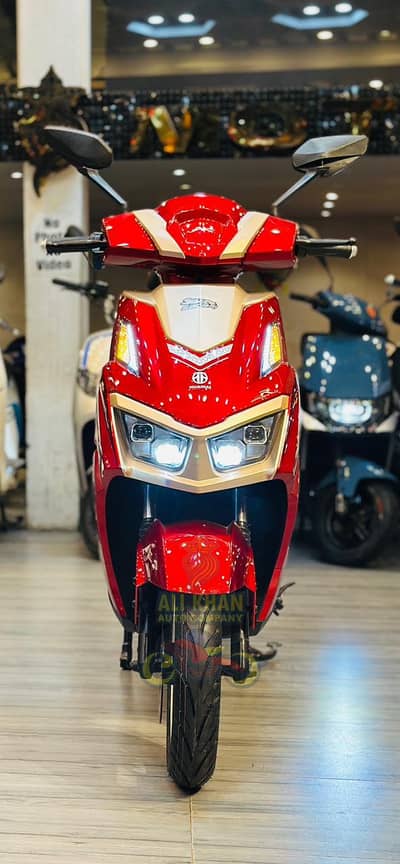 SCOOTY SCOOTER M6 E8S Pro T9 YADEA G7 T5 RAMZA EVEE NISA C1 AIR MALE