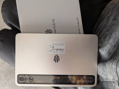 redmagic astra gaming tablet  12 256 1 weak use