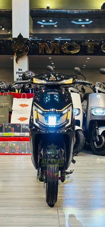 SCOOTY SCOOTER M6 E8S Pro T9 YADEA G7 T5 RAMZA EVEE NISA C1 AIR MALE