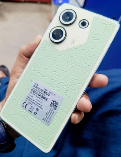 Tecno Camon 20 what's app 03230915322