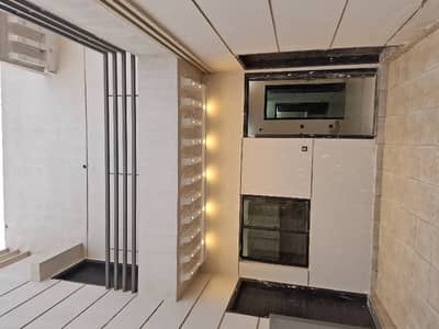 160 Sqyrd , Saima Villas Highway Near To 1st Park 5th Street.