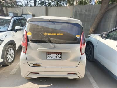 Mitsubishi Ek Wagon 2022