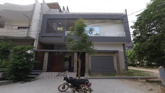 Corner Gulshan-E-Maymar - Sector T House For Sale Sized 240 Square Yards