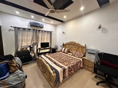 Separate Gate Upper Portion For Rent In CC - Phase 4 DHA Lahore