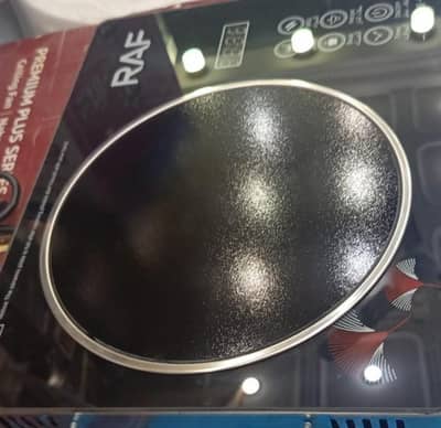 electric stove in best condition just use 1 month