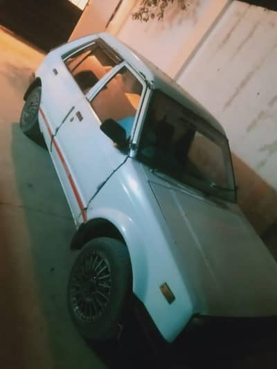 charade for sale Whatsapp number per rabta Ker lo 037000584039