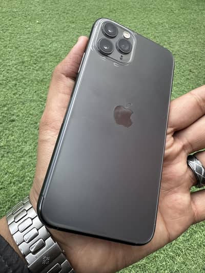 Iphone 11 pro 256gb PTA Approved