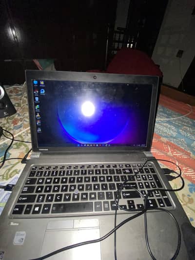 Corei7 | 8gb ram | 240gb storage | 1 gb graphic card