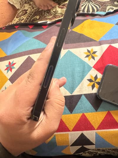 Iphone 14 lush  10/11 condition